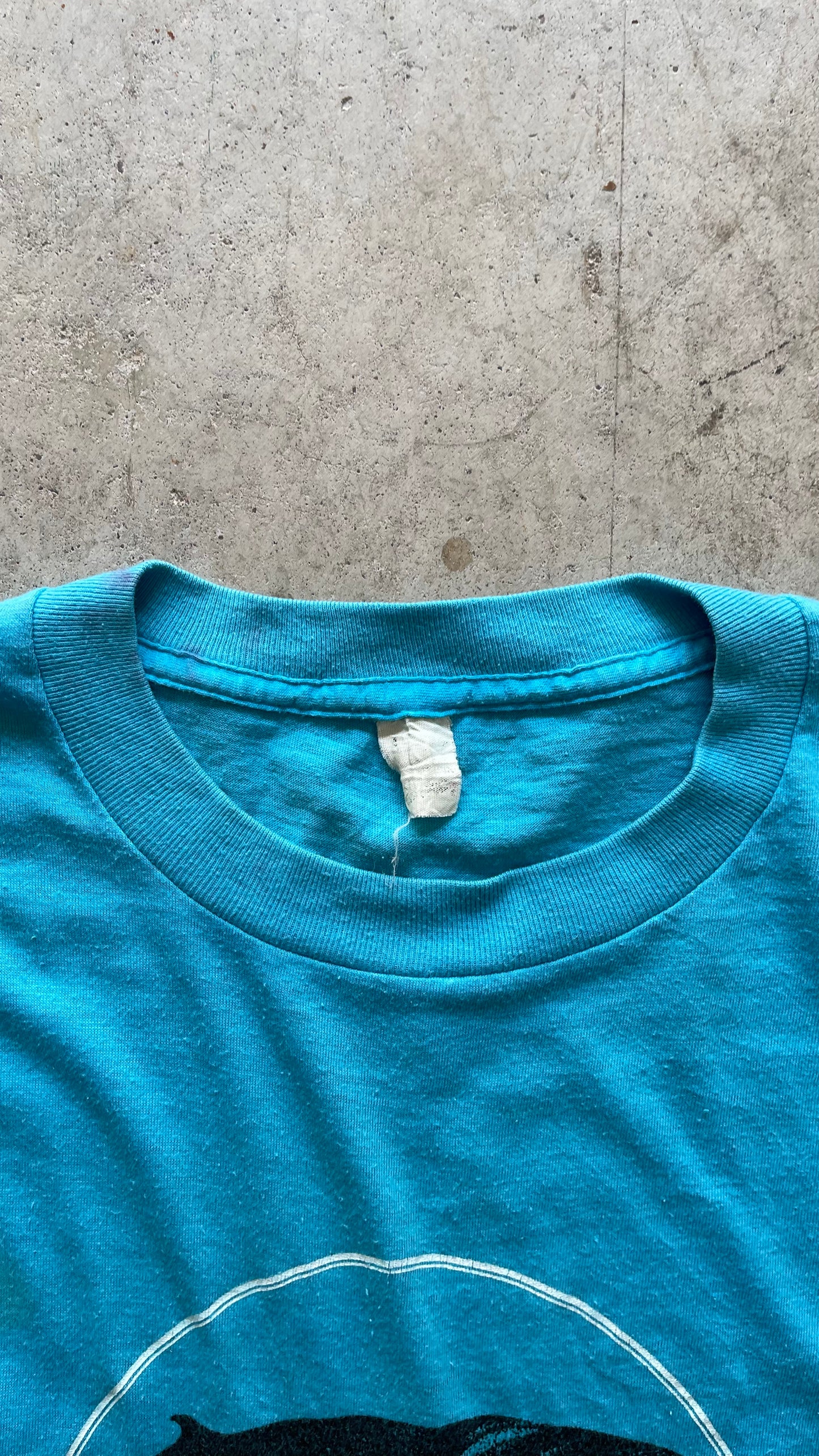 1980S "WHALE WATCH" MONTAUK NEW YORK BABY BLUE TEE - L