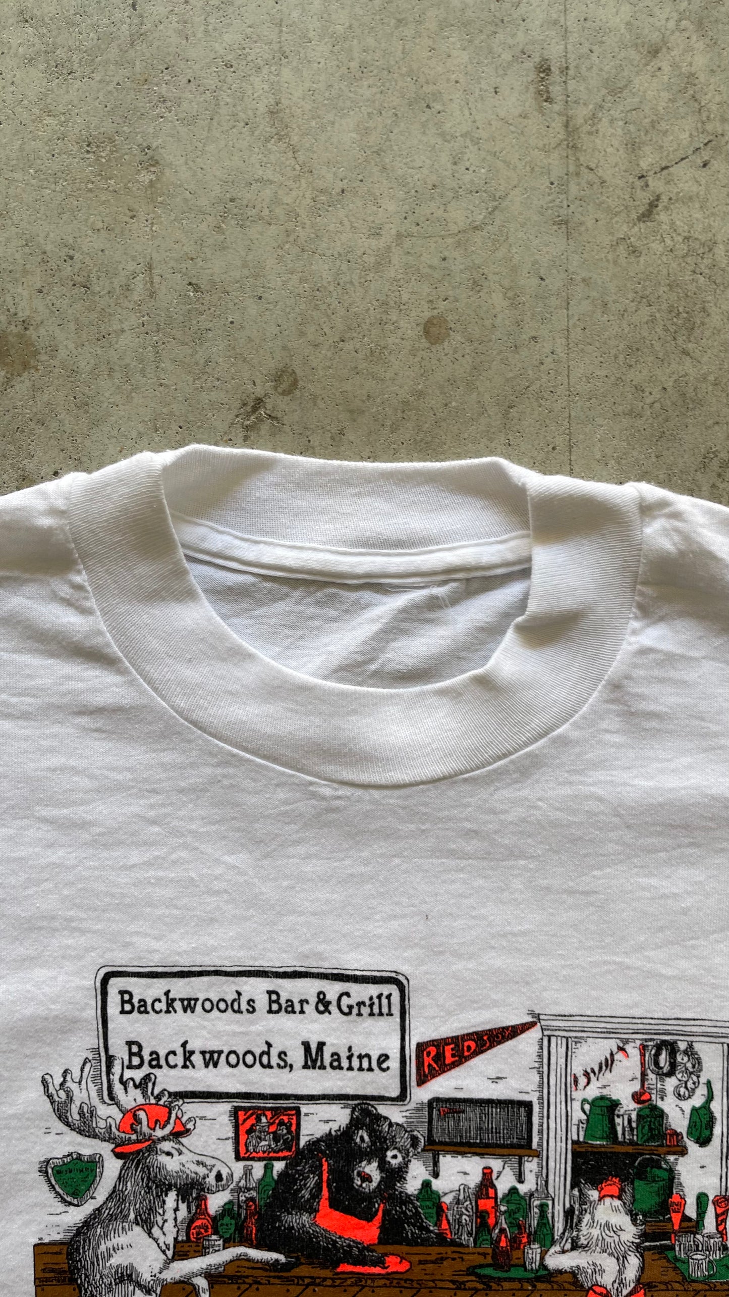 1990S "DEER" ANIMAL WHITE TEE - M